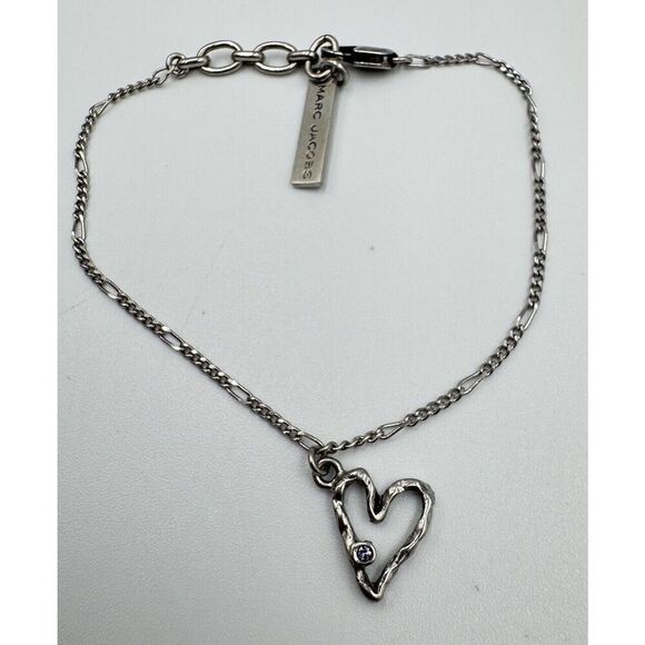 Marc Jacobs Delicate Silver Tone Figaro Heart Charm Rhinestone Love Bracelet - Picture 4 of 9